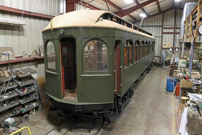 315_shop_green_livery